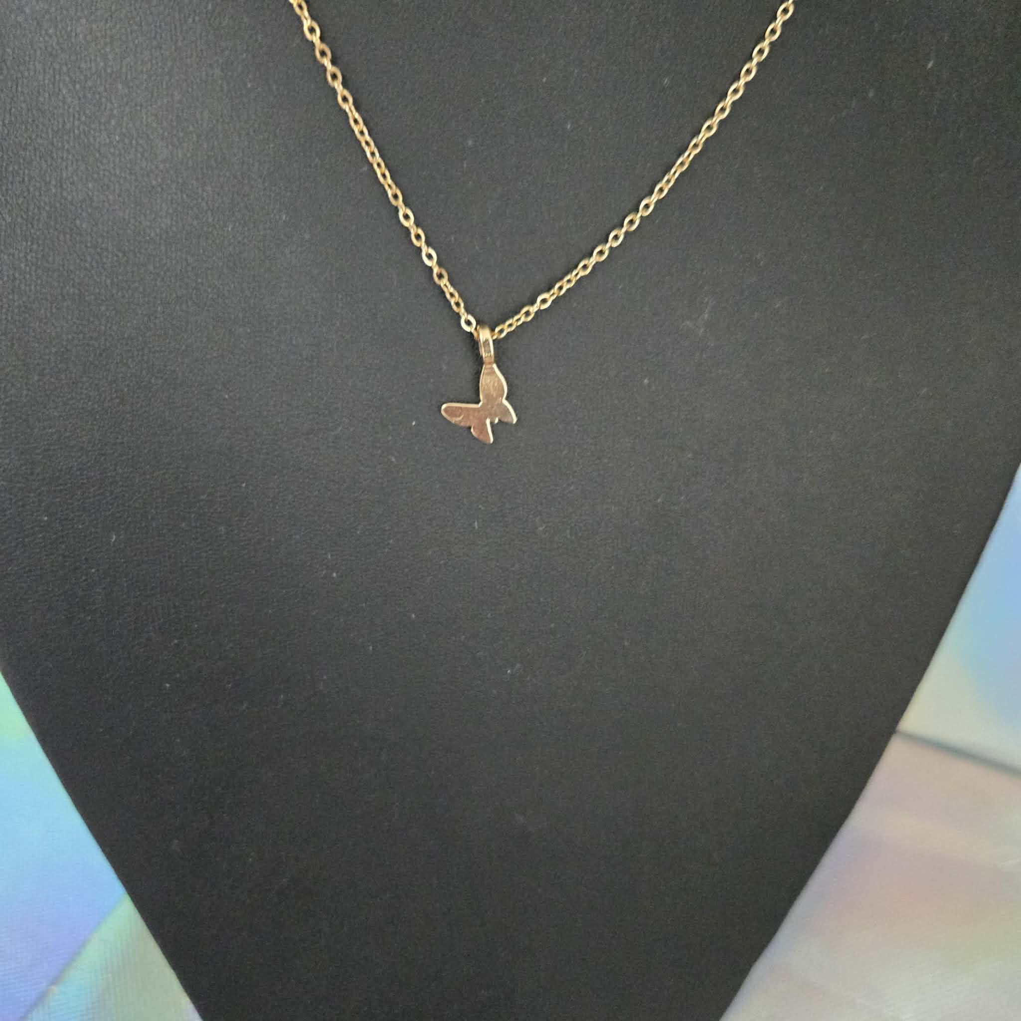 Collier papillon