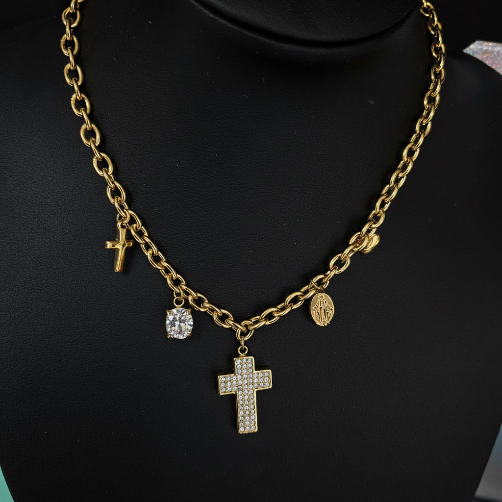 Collier grande croix