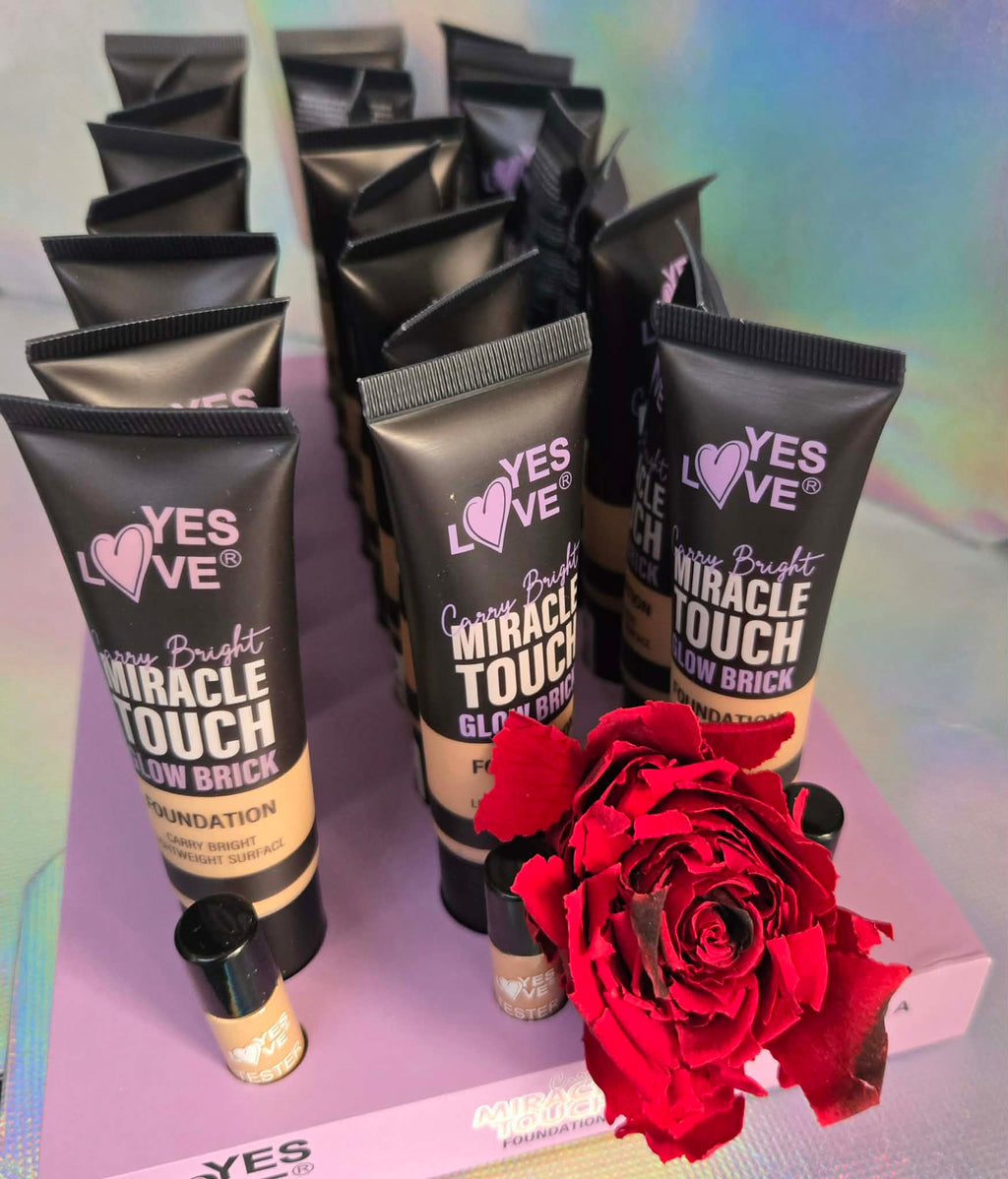 High Coverage Miracle Liquid Foundation — Palette