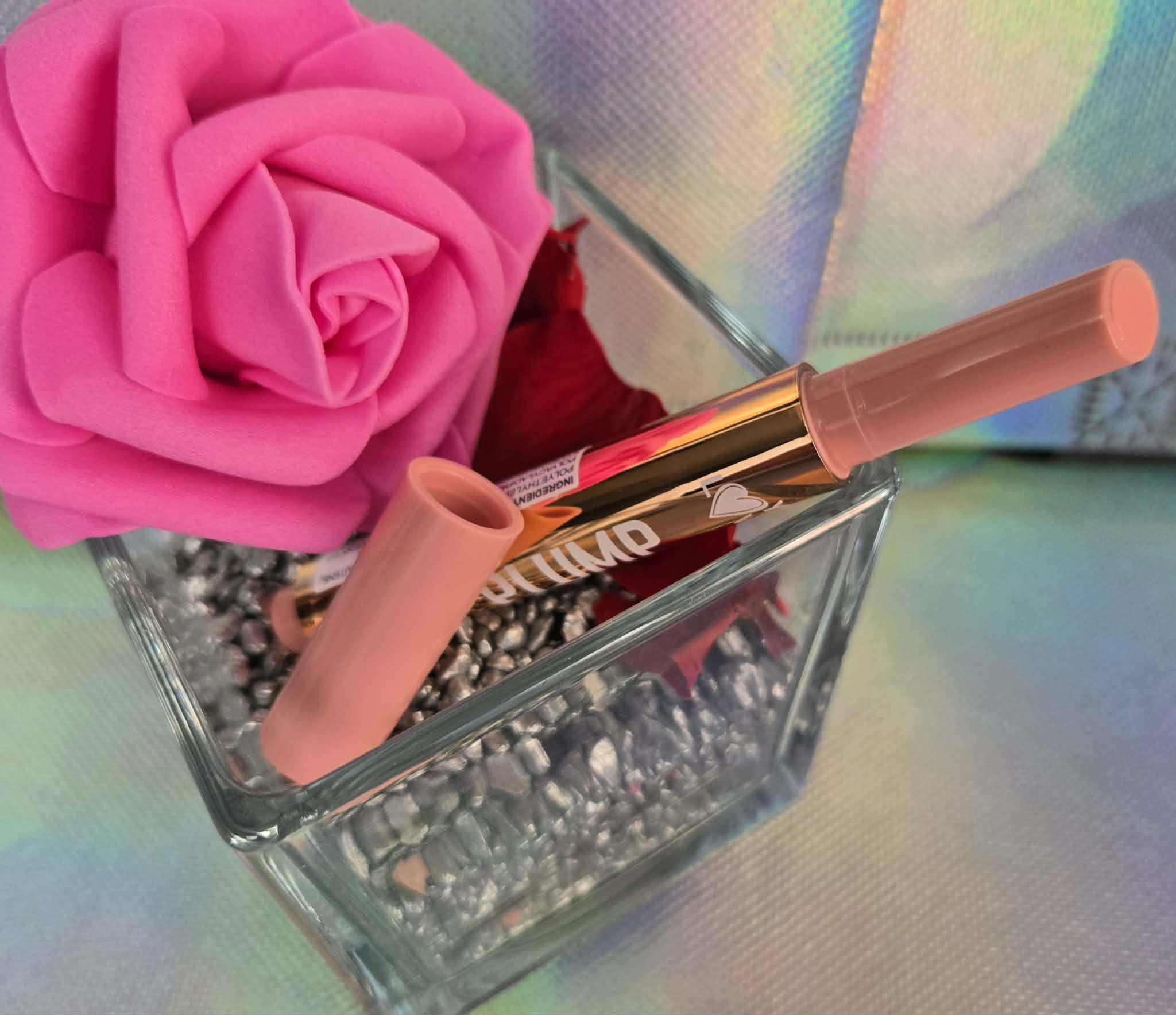 LIP PUMP SPICY VOLUMIZING GLOSSY LIP GLOSS — Palette