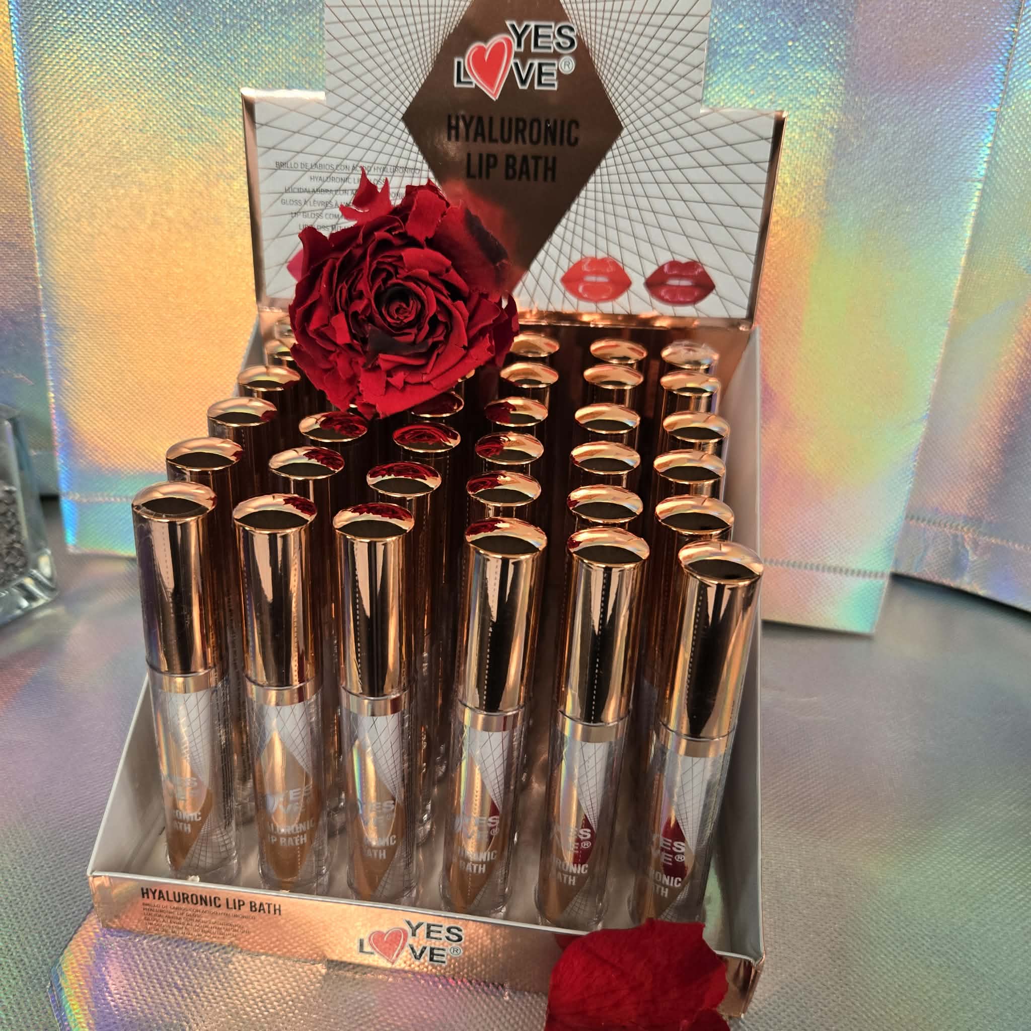 Hyaluronic acid lip gloss